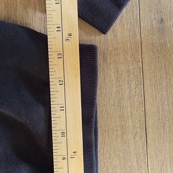 Adidas crop hoodie - Picture 4 of 8